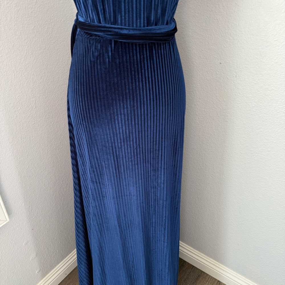 Baltic Born Navy Velvet Maxi‎ Dress Medium Wedding Party Holiday Formal - Picture 13 of 13